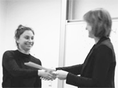 Sarah Kragh Dedieu og Sofie Larsen Kure modtog i 2018 Collegium Biblicums Talentpris.